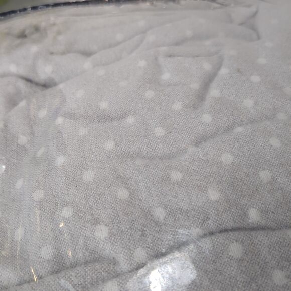 Tommy Hilfiger Flannel Sheet Set Queen Light Gray Polka Dot 100% Cotton - Picture 7 of 8